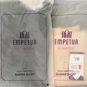 High Wasted Shaper Short M/L